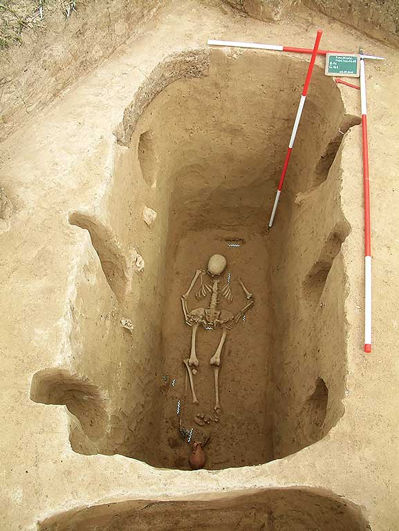 Zmajevac (Mocsolás) - Grob 141 (Filipović 2005)