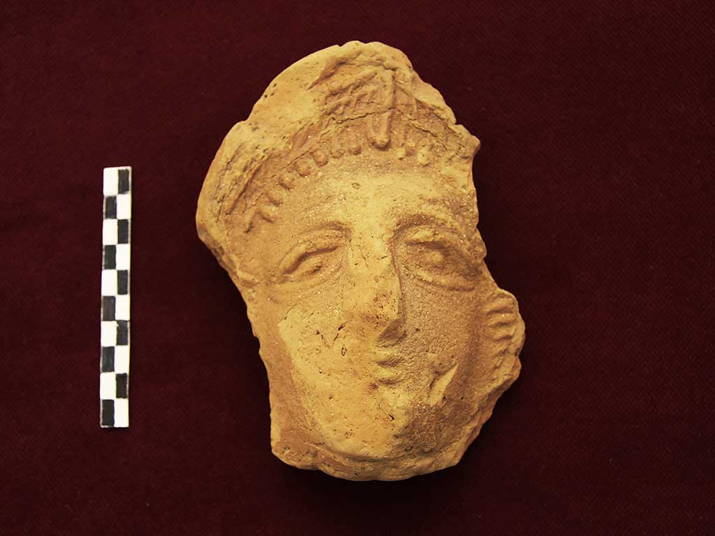 Batina - Antefiks (Vukmanić 2014)