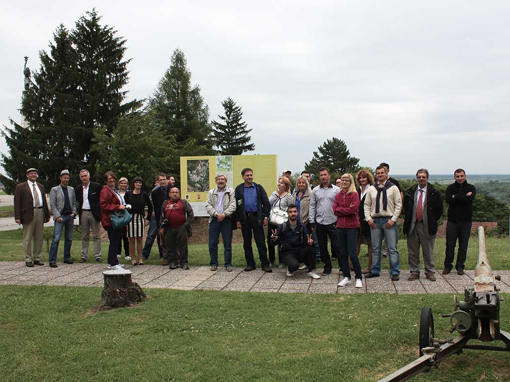 Participants of the 5th Danube Limes Brand workshop in Batina (Dujmić 2014)