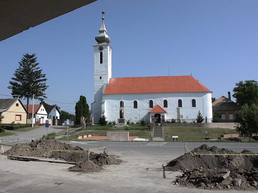 Lug - Reformatorska crkva (Vukmanić 2014)