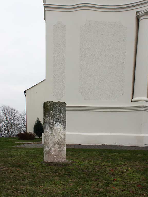 Sotin - A part of a Roman column (Vukmanić 2009)