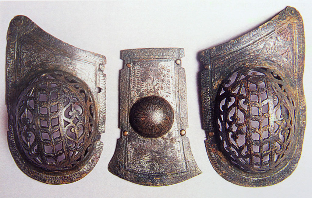 Dalj - Horse head armour plates (Arheološki muzej u Zagrebu 2008)